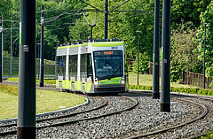 {Wraz z rozpoczęciem roku akademickiego powraca tramwaj linii Dworzec Główny - Uniwersytet-Prawocheńskiego.}